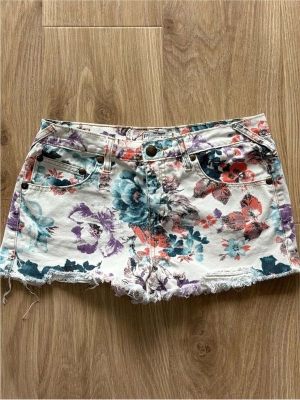 Free People Floral Cutoff Denim Shorts Size 28